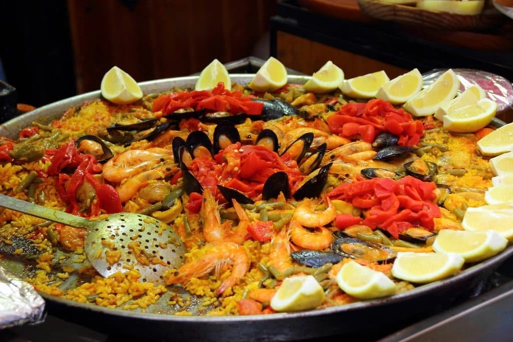 Free seafood paella